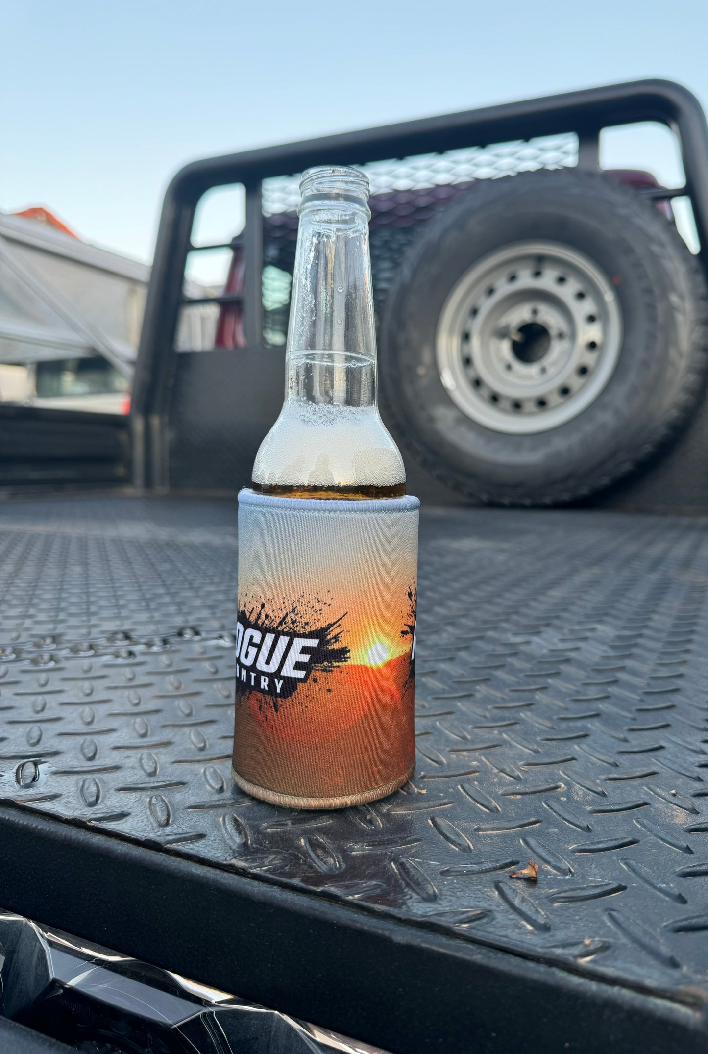 Rogue Country Stubby holder